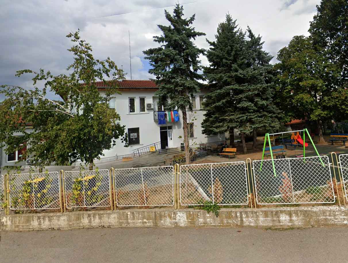 Село Негован