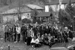 Ученици в Курилския манастир "Св Иван Рилски: